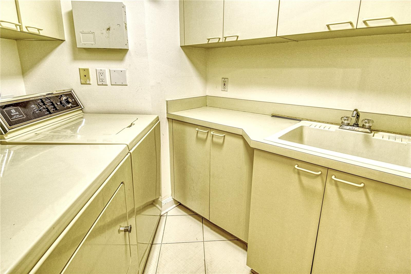 SANCTUARY I - Residential