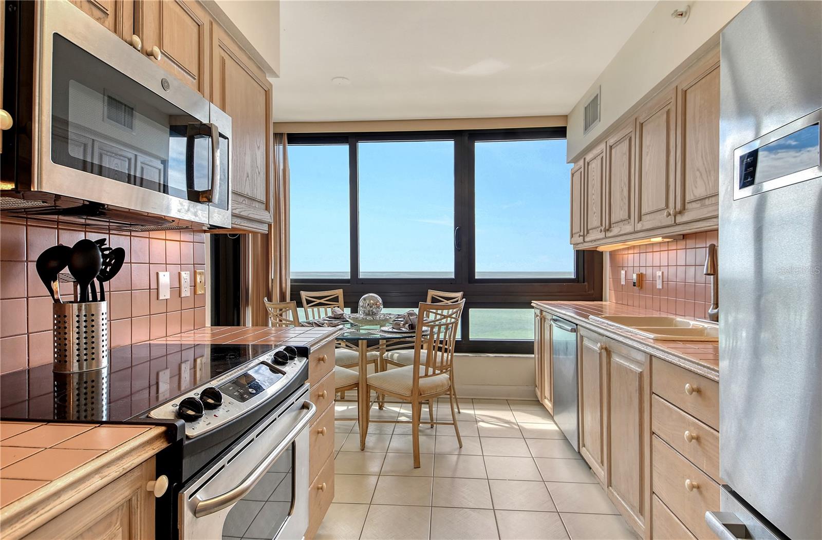 SANCTUARY I - Residential
