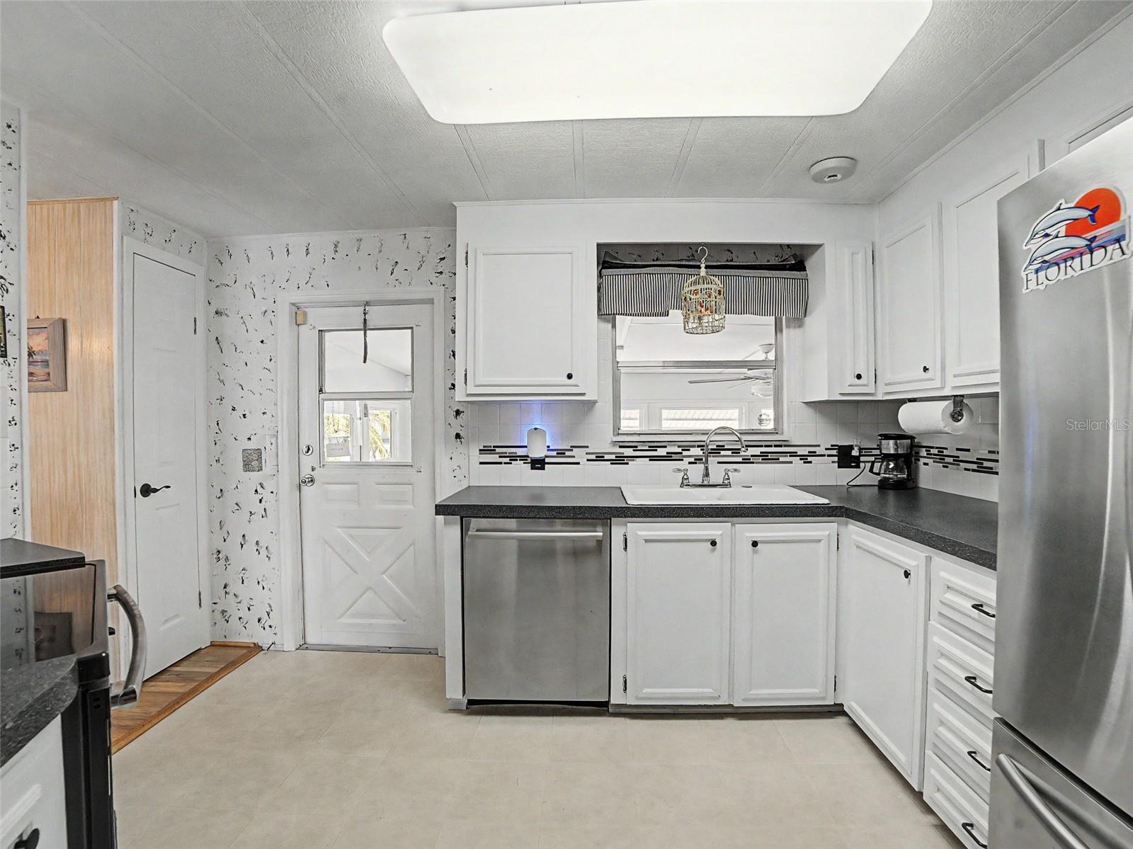 PALM HILL MOBILE HOME PARK UNREC - Residential