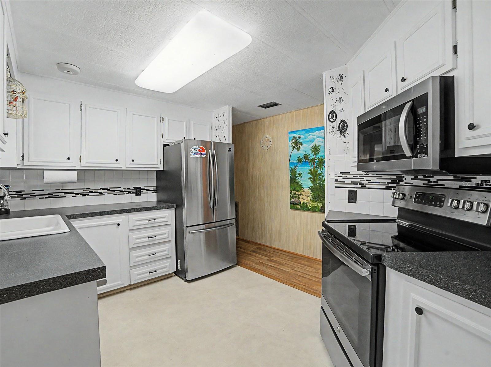 PALM HILL MOBILE HOME PARK UNREC - Residential