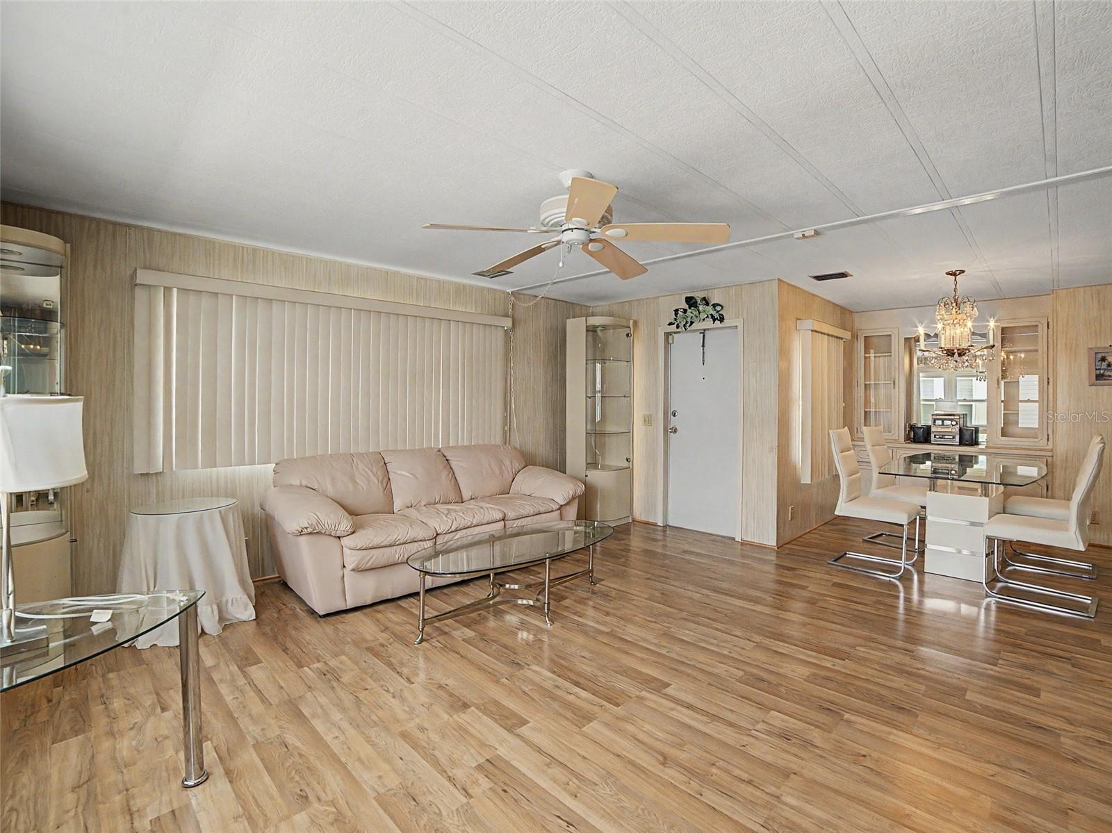 PALM HILL MOBILE HOME PARK UNREC - Residential