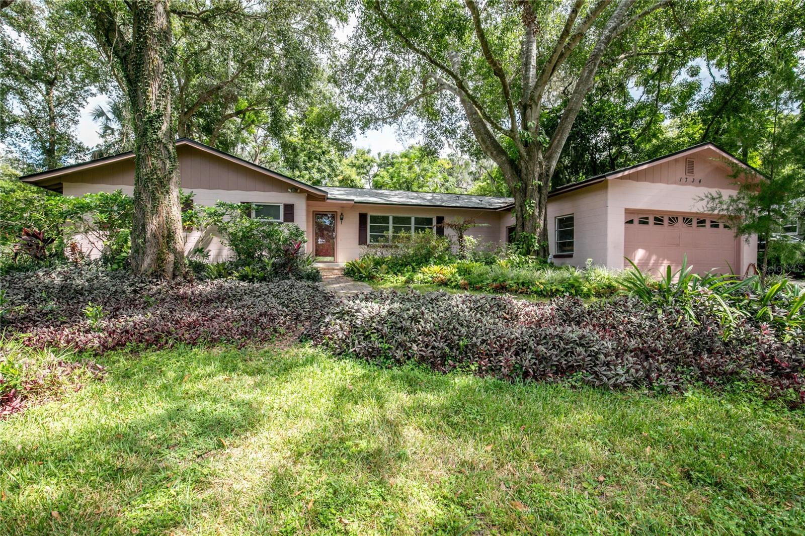 1734 NORMANDY DRIVE