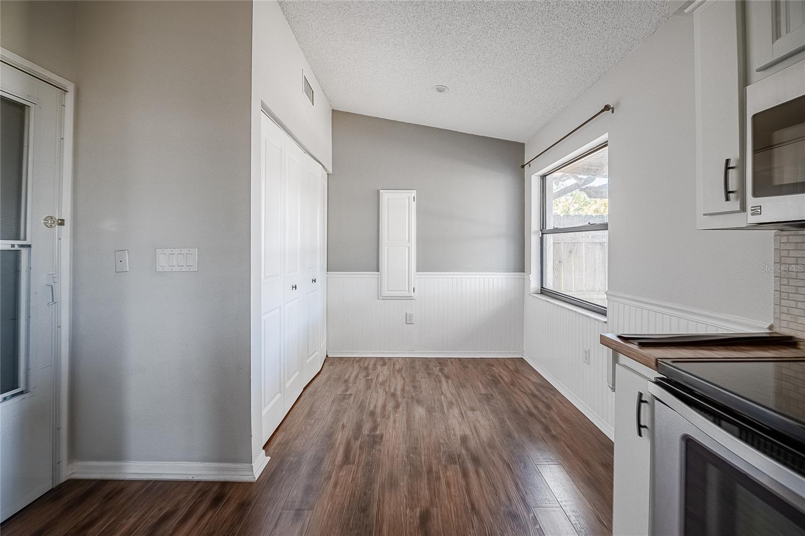 SUMMIT - Residential