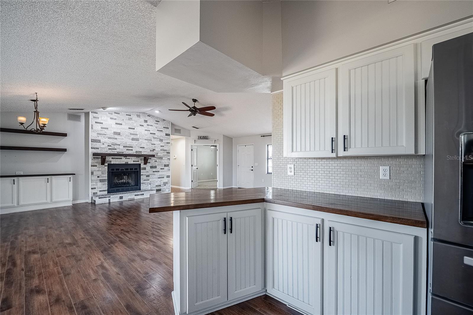 SUMMIT - Residential