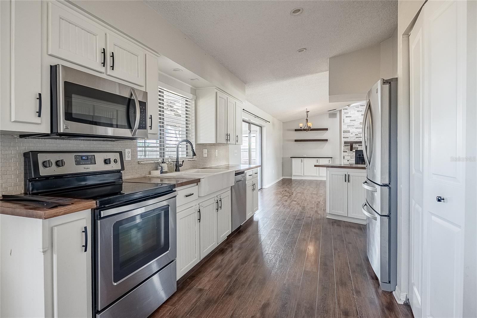 SUMMIT - Residential