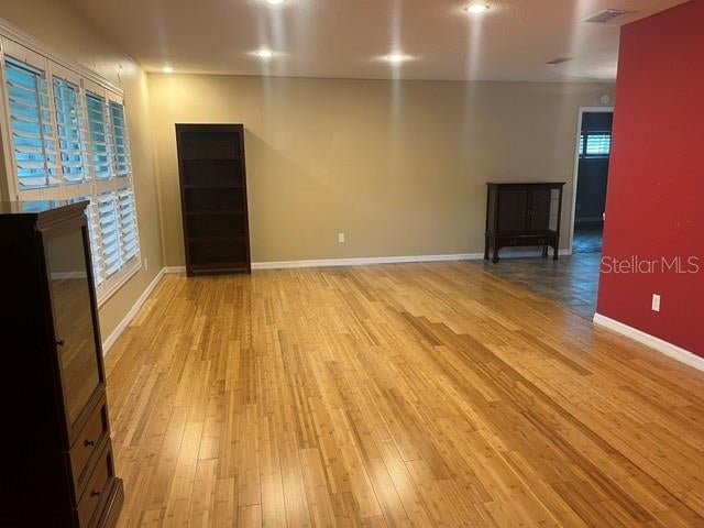 2711 WILLOW OAKS DRIVE