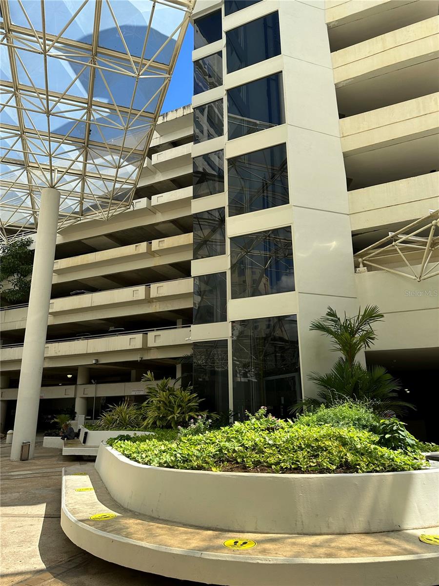 CAPITAL CENTER BUILDING - Commercial Lease