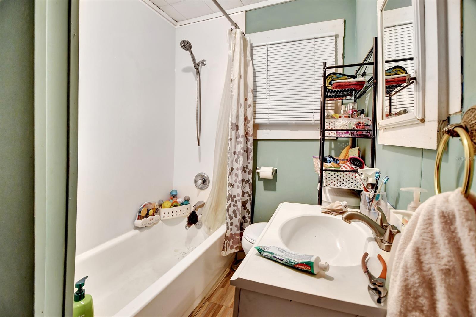 Connors New Smyrna - Residential Income