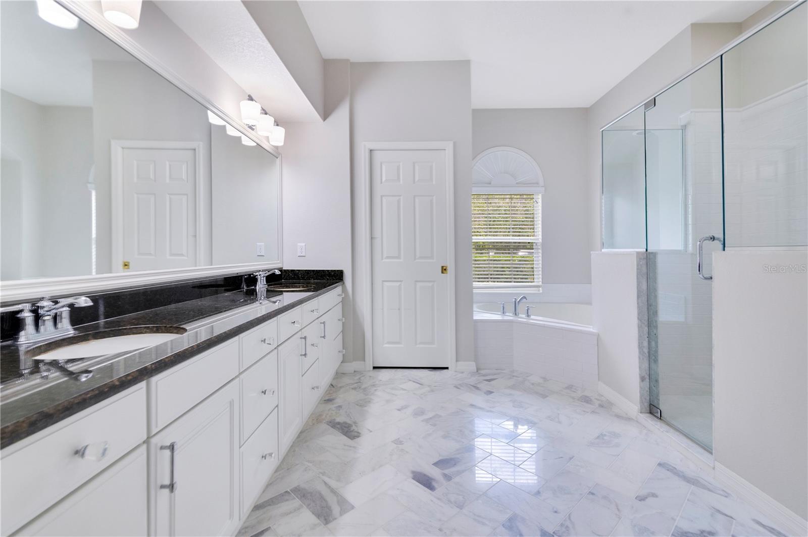 CYPRESS ISLE - Residential