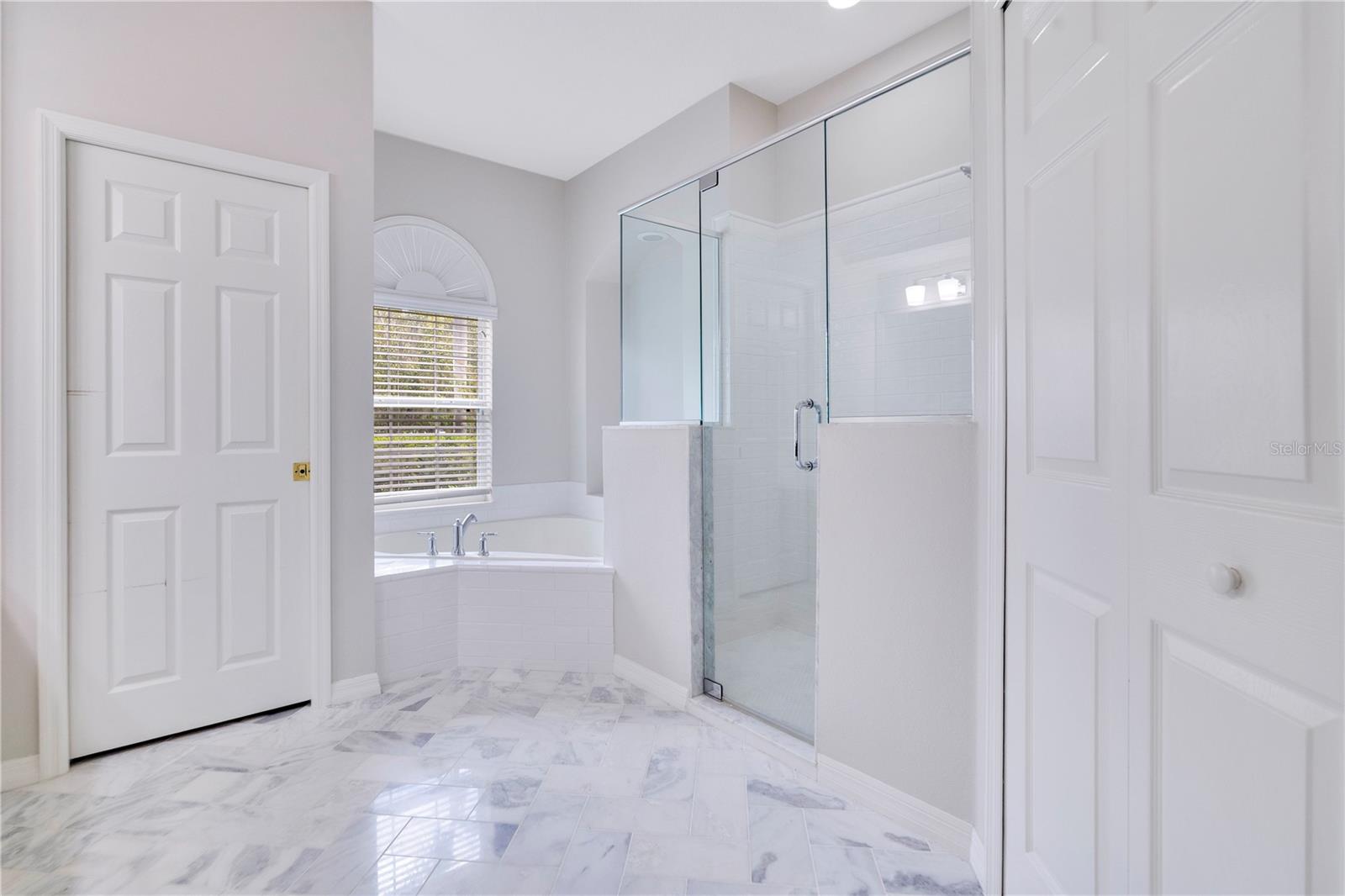 CYPRESS ISLE - Residential