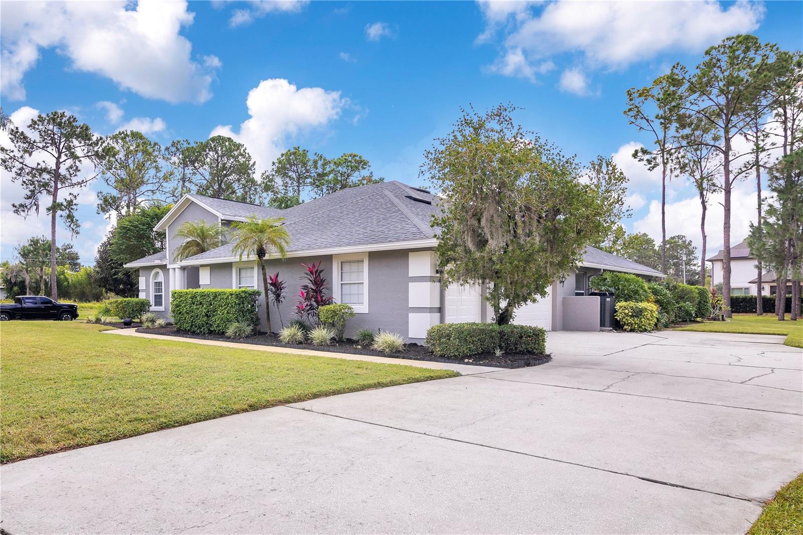 CYPRESS ISLE - Residential