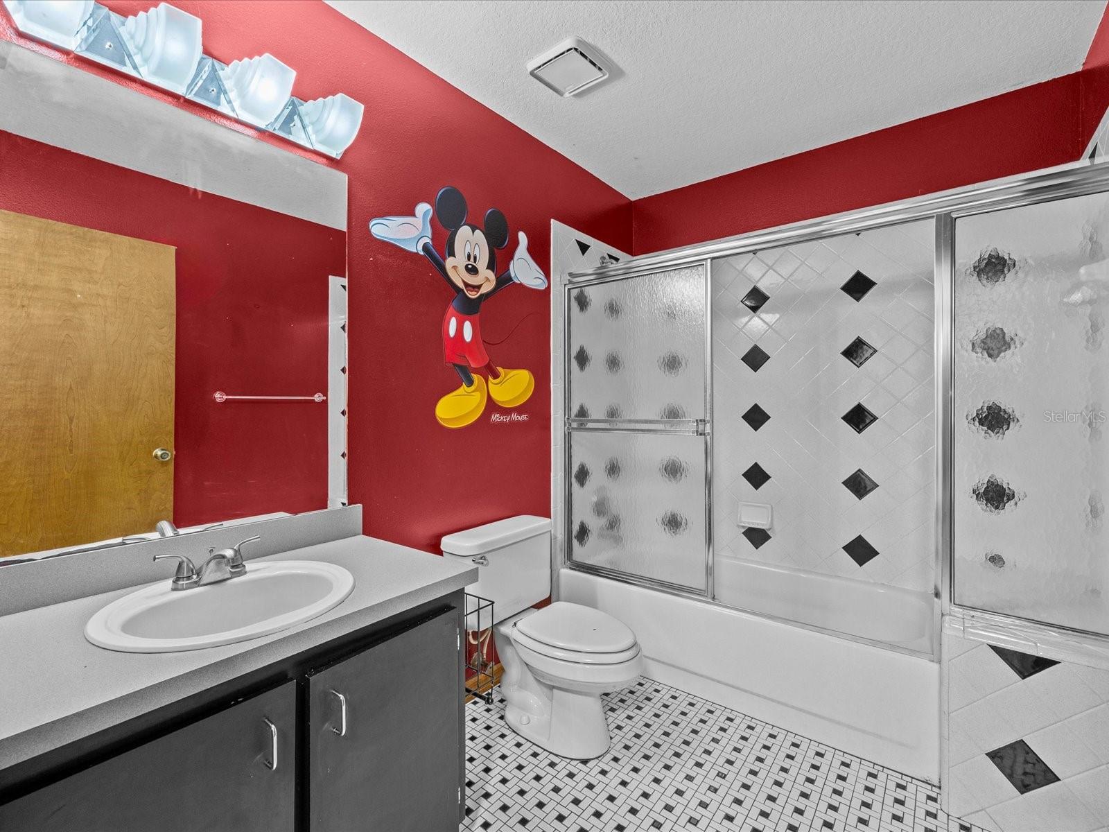 GROVELAND FARMS - Residential