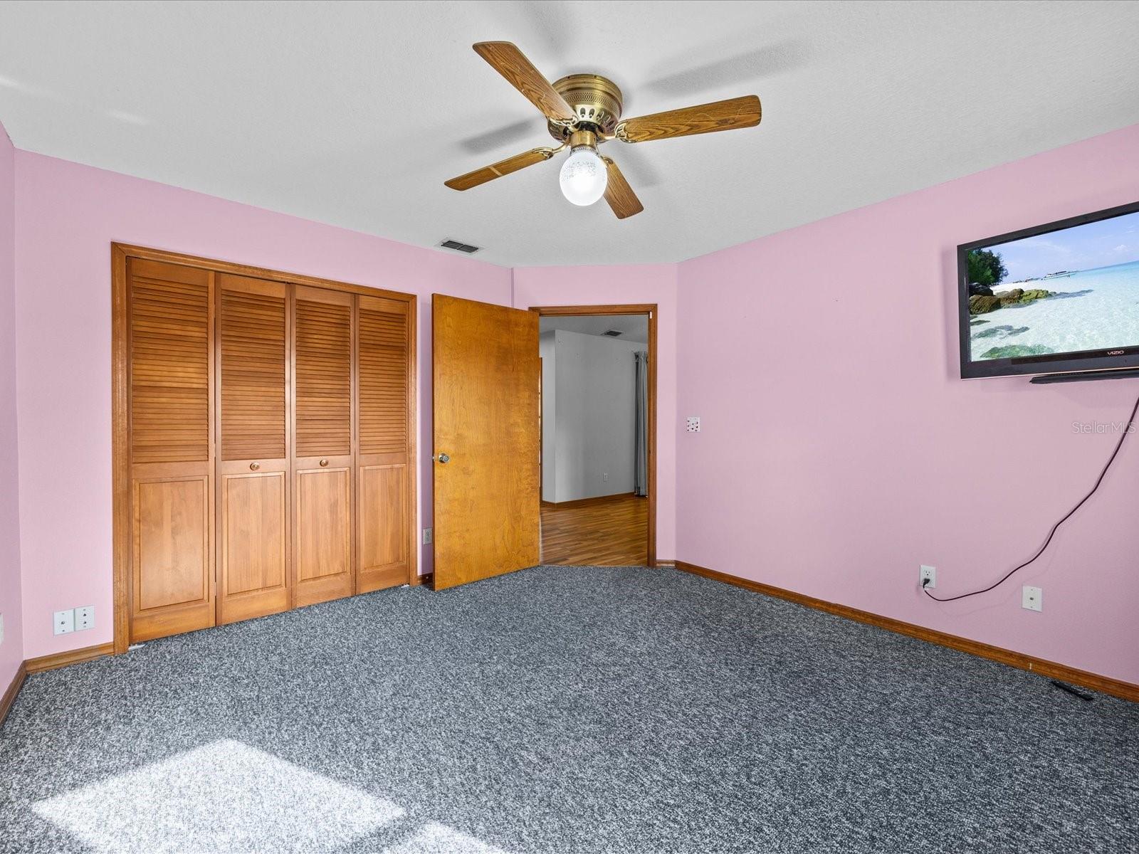 GROVELAND FARMS - Residential