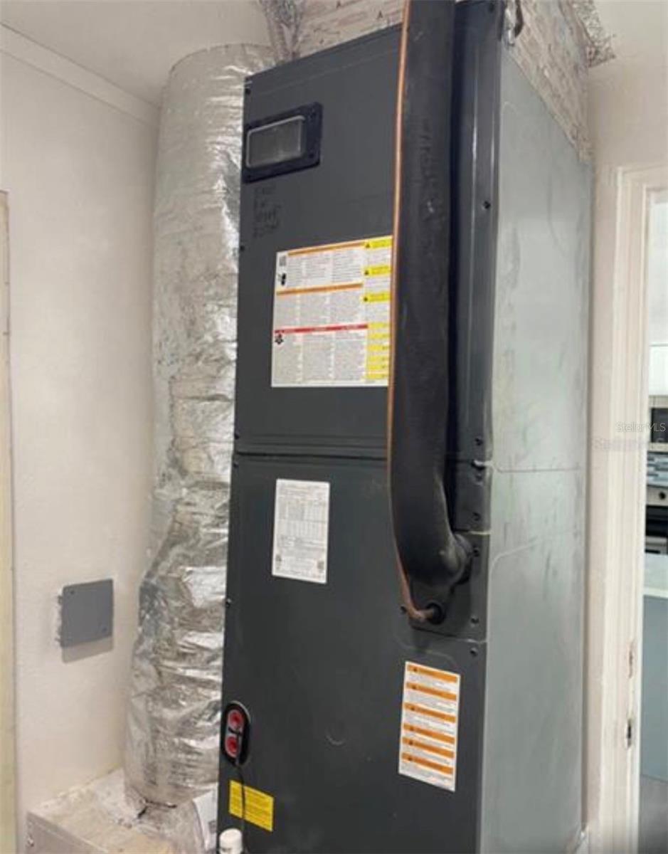 CREST RIDGE GARDENS - Residential