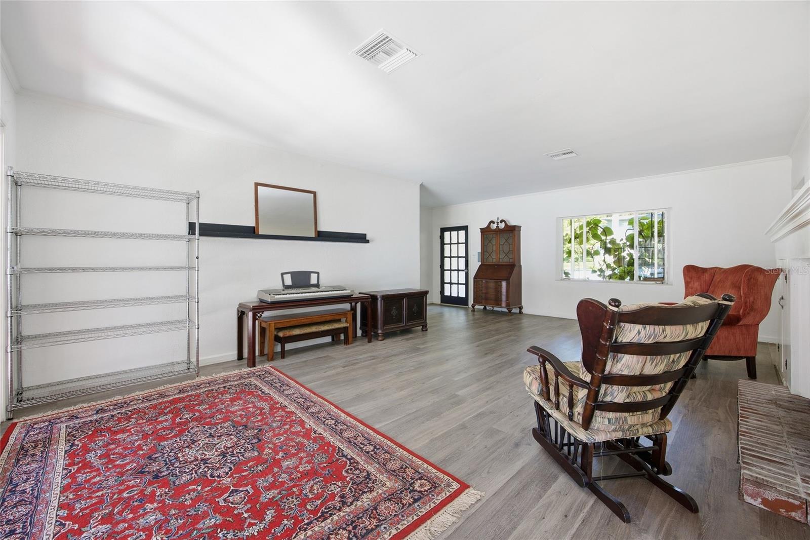 UMATILLA PALM COURT - Residential