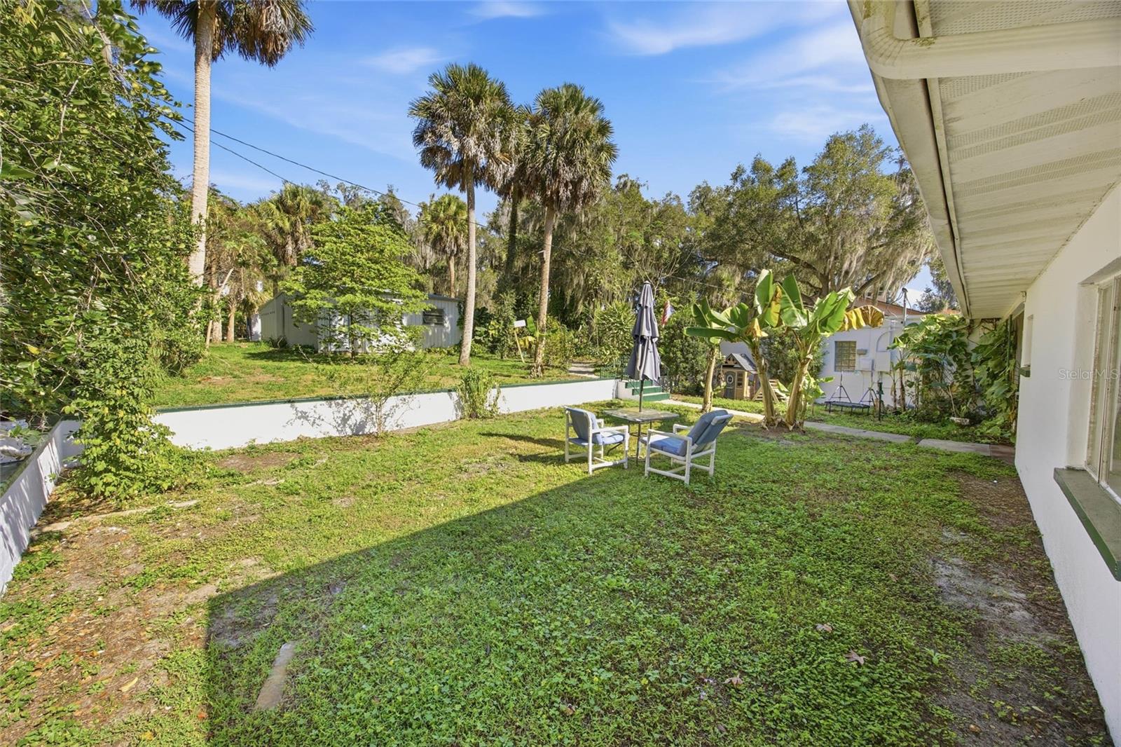 UMATILLA PALM COURT - Residential