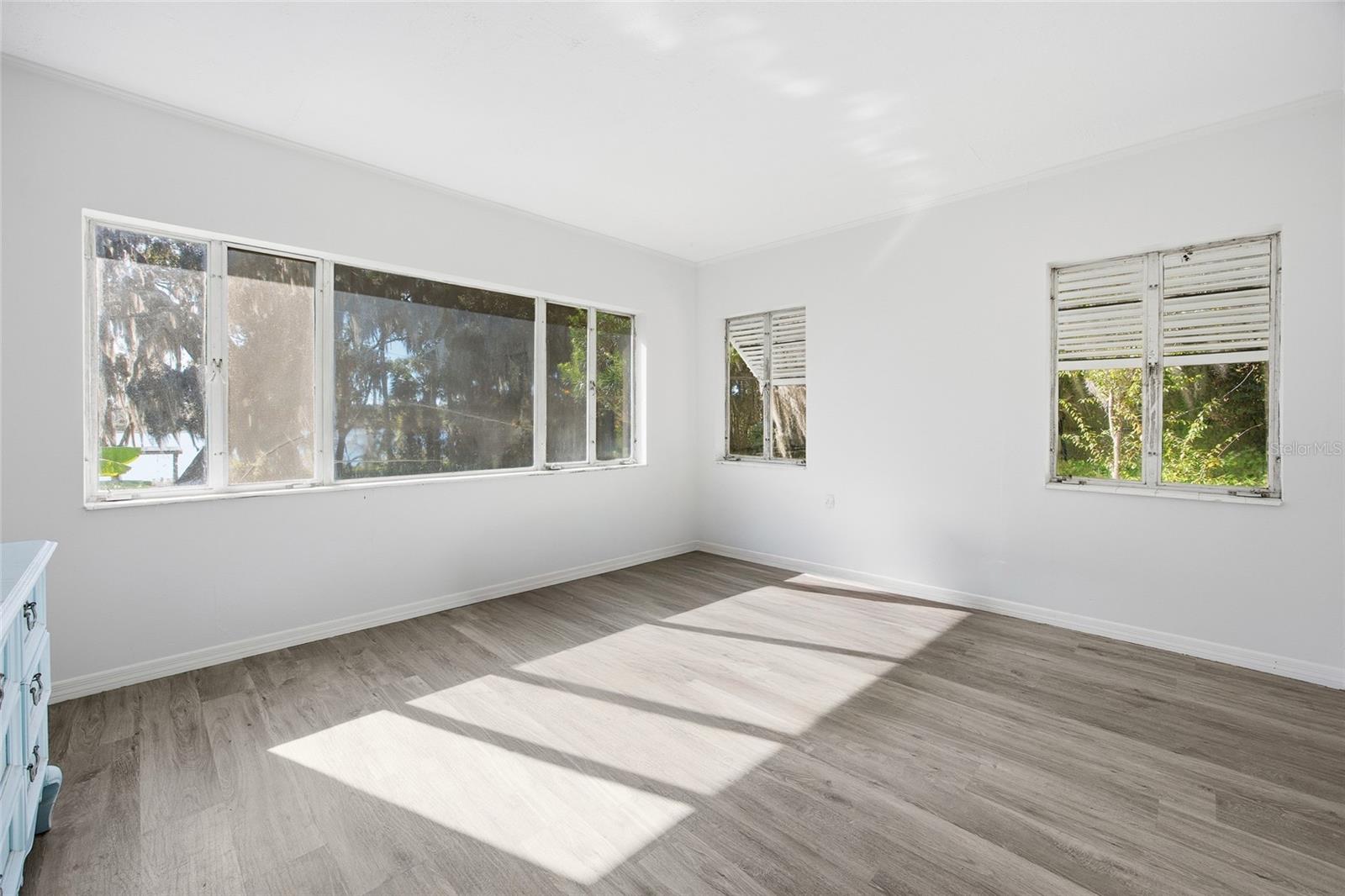 UMATILLA PALM COURT - Residential