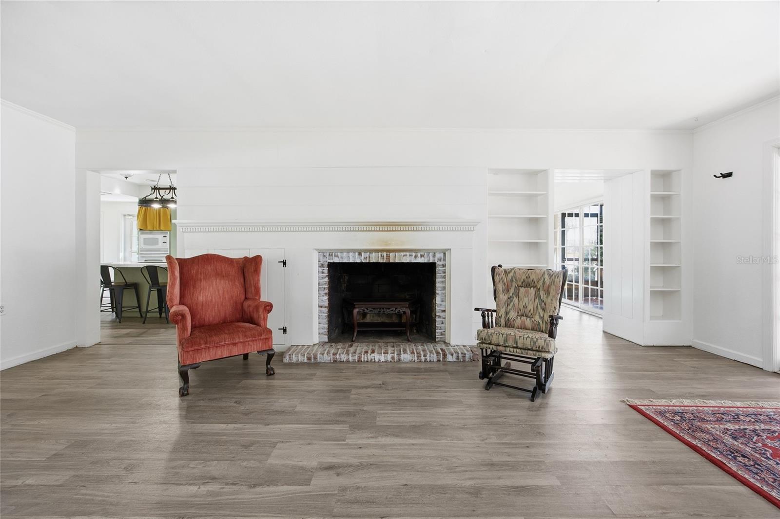 UMATILLA PALM COURT - Residential