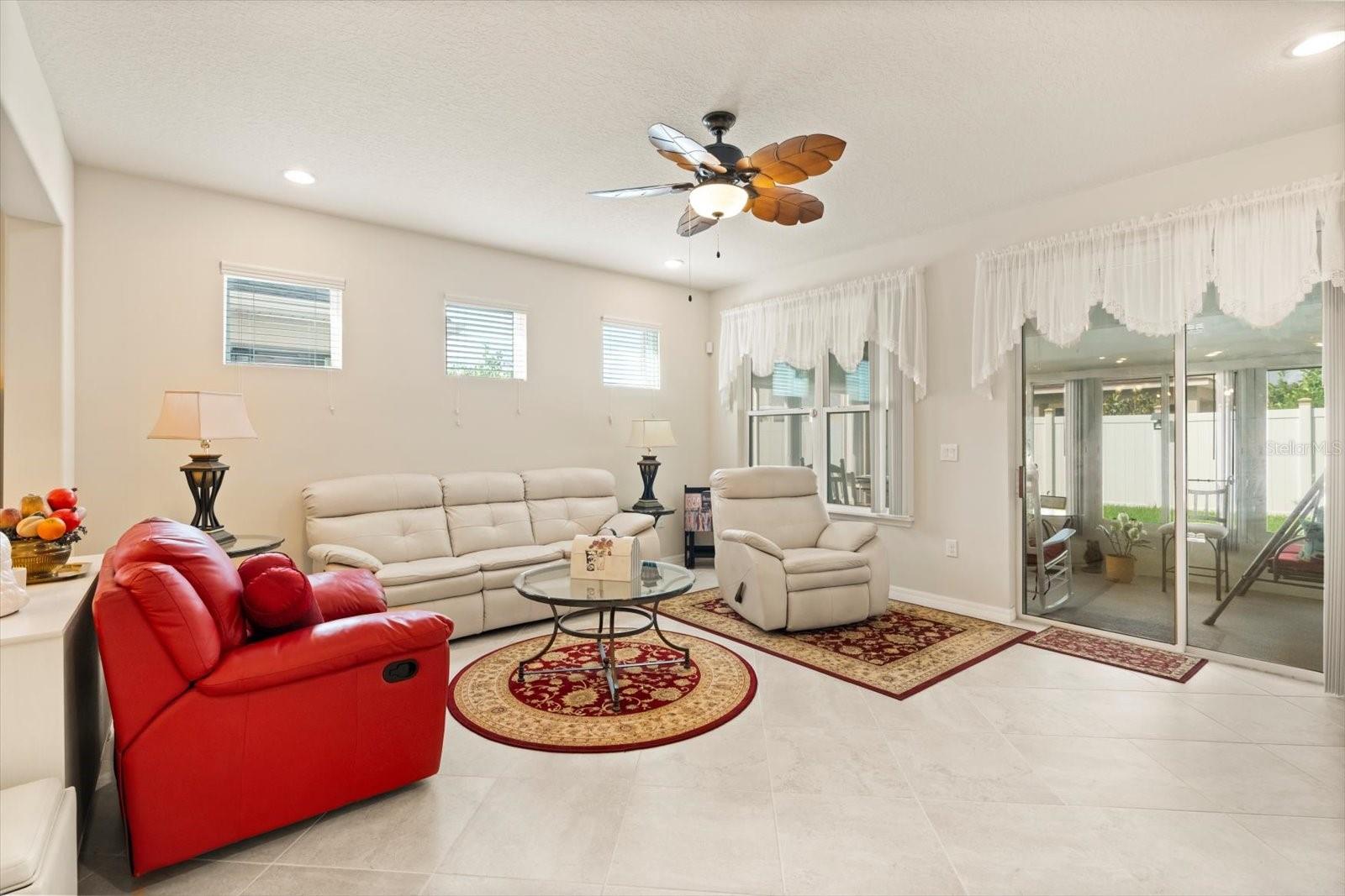 TAPESTRY - Residential