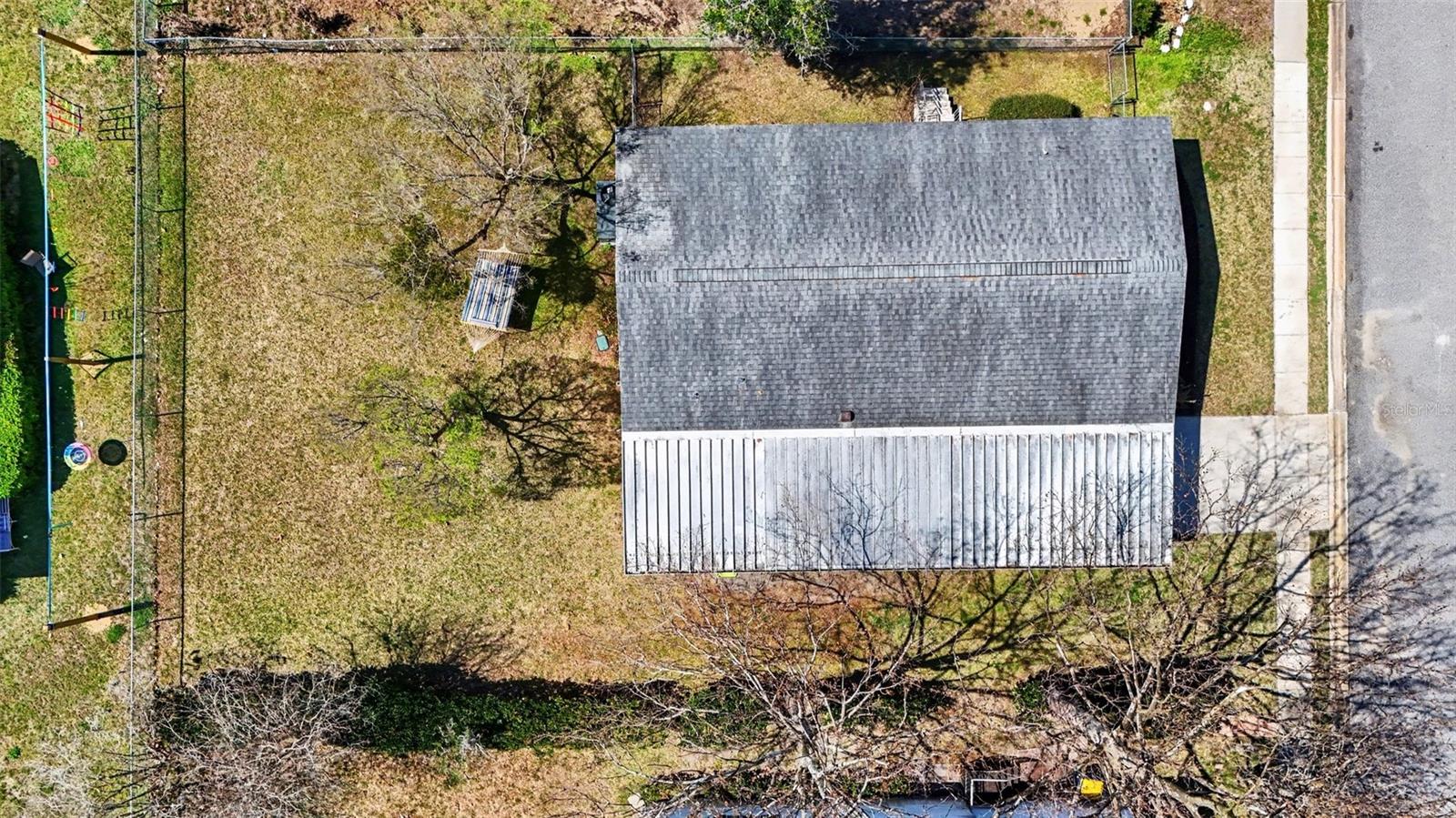 ASTATULA MEADOWS SUB - Residential