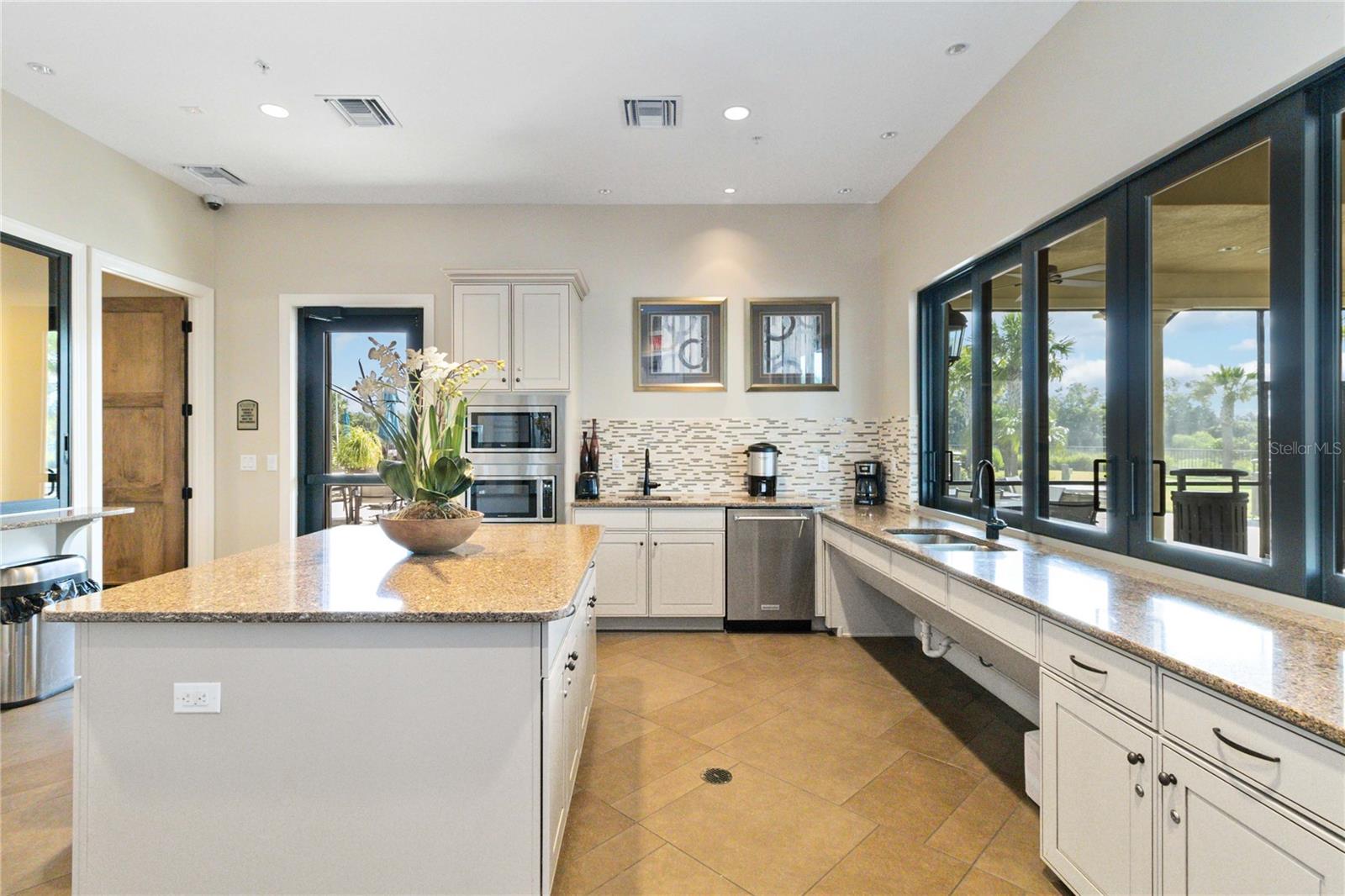SANDHILL PRESERVE - Residential