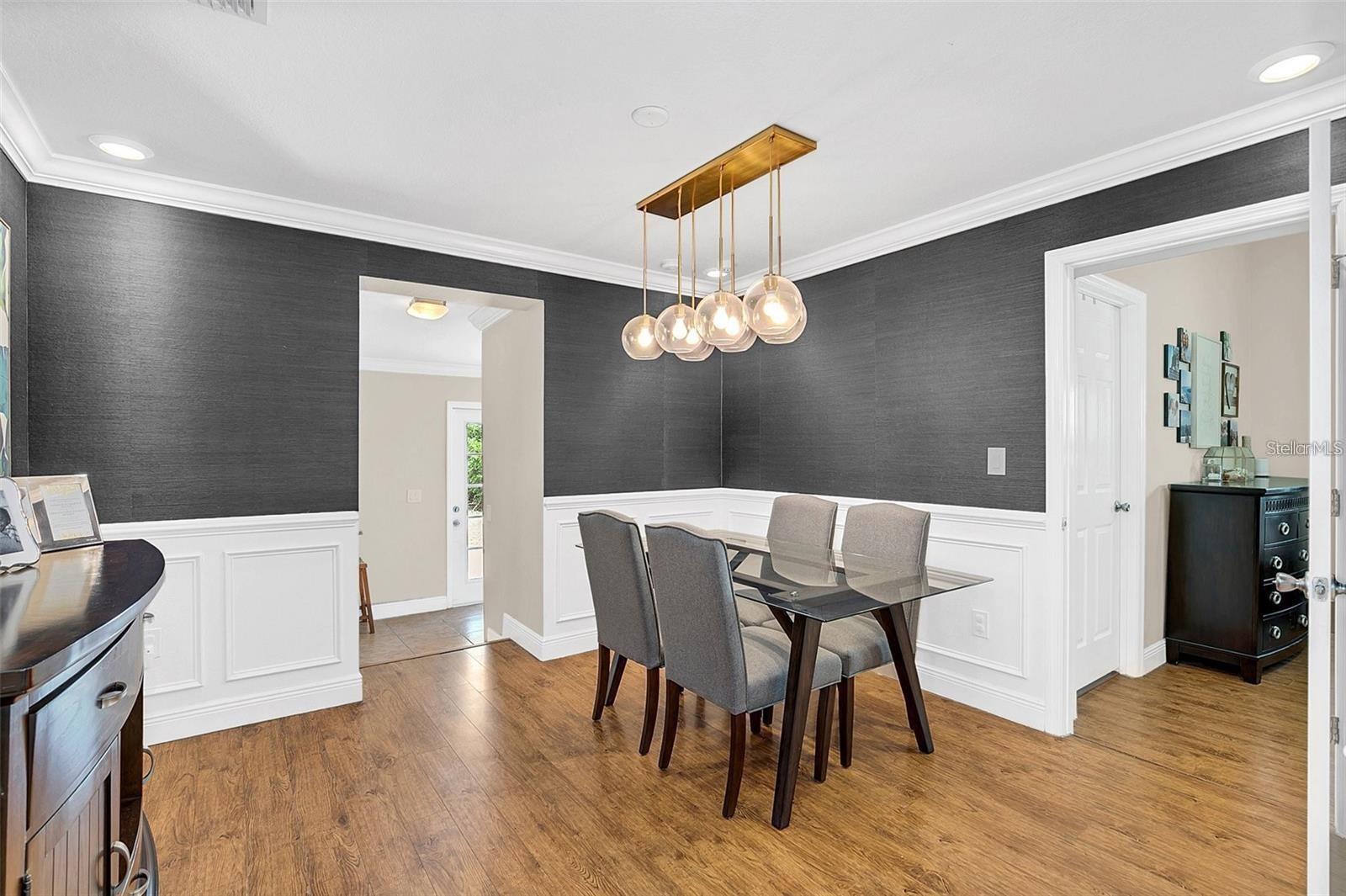 LAKE DAVIS HEIGHTS - Residential Lease