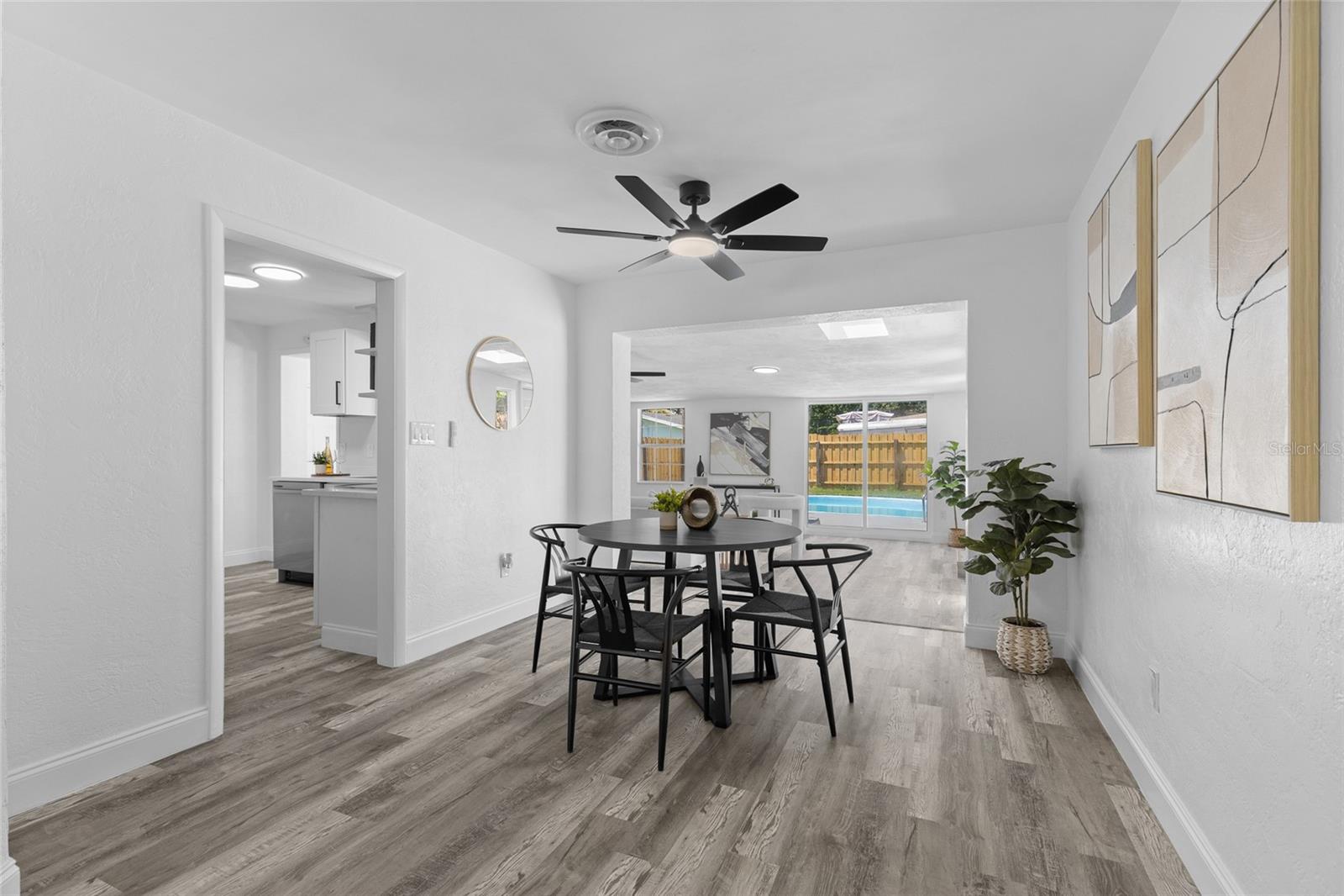 1259 SCOTTSDALE DRIVE