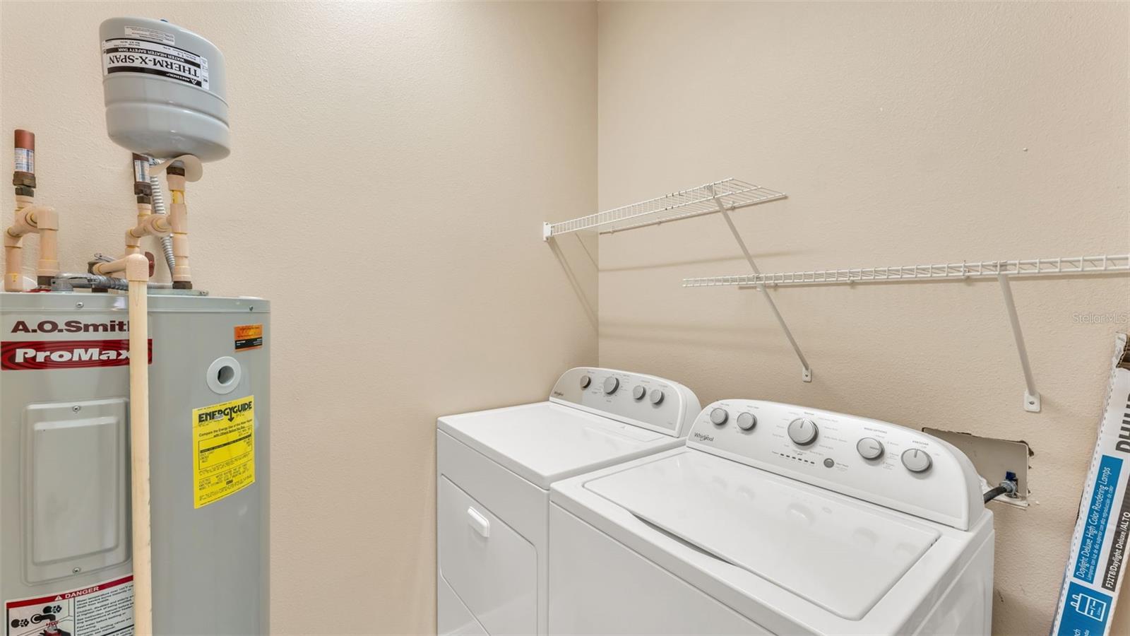 CHELSEA OAKS - Residential