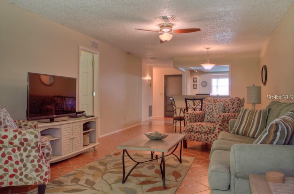 PALM-AIRE - Residential Lease
