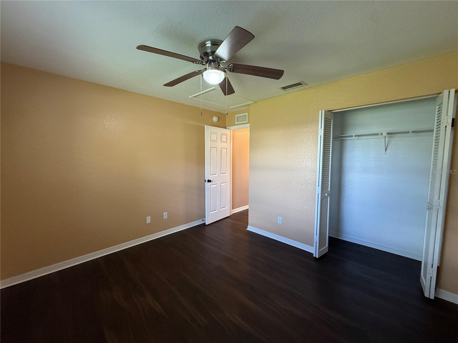 HAWKS POINT - Residential Lease