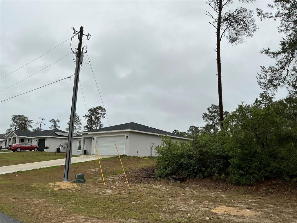 Photo of SW 20th Court, Ocala, FL 34473 (MLS # OM725161)