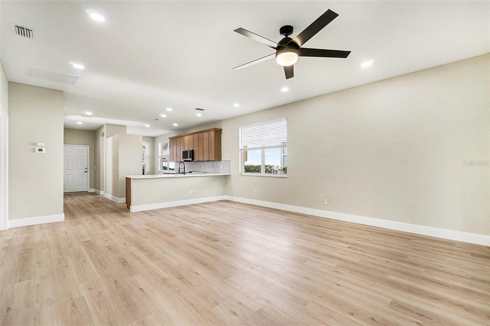 RIVERWOOD - Residential