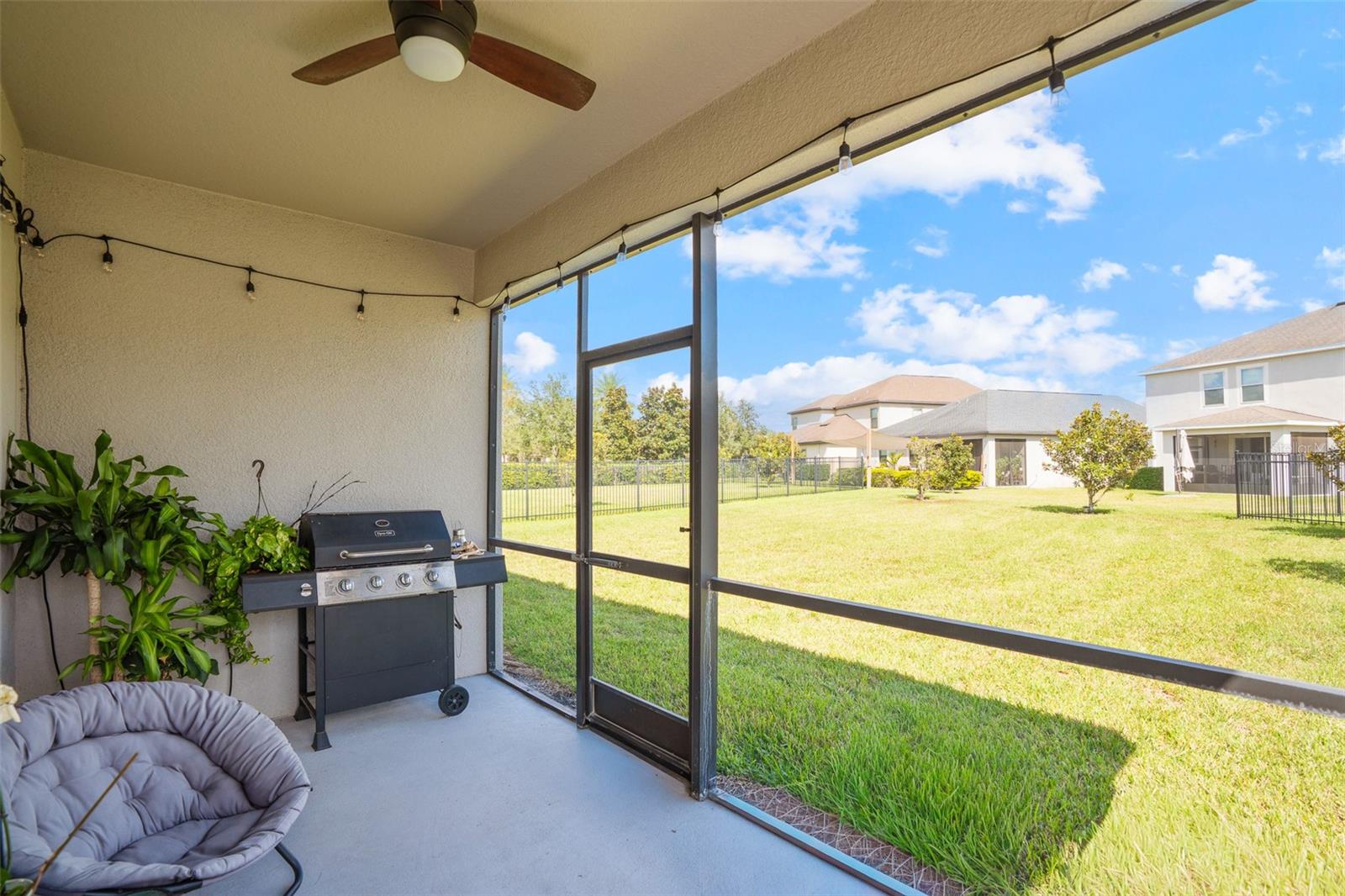 WINDEMERE SOUND PH 2 - Residential