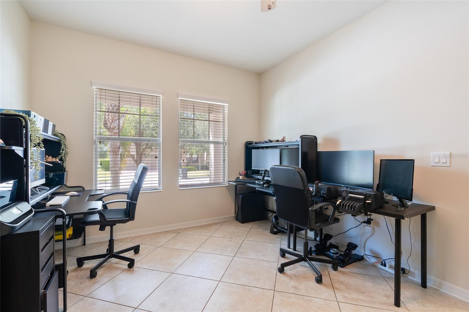 WINDEMERE SOUND PH 2 - Residential