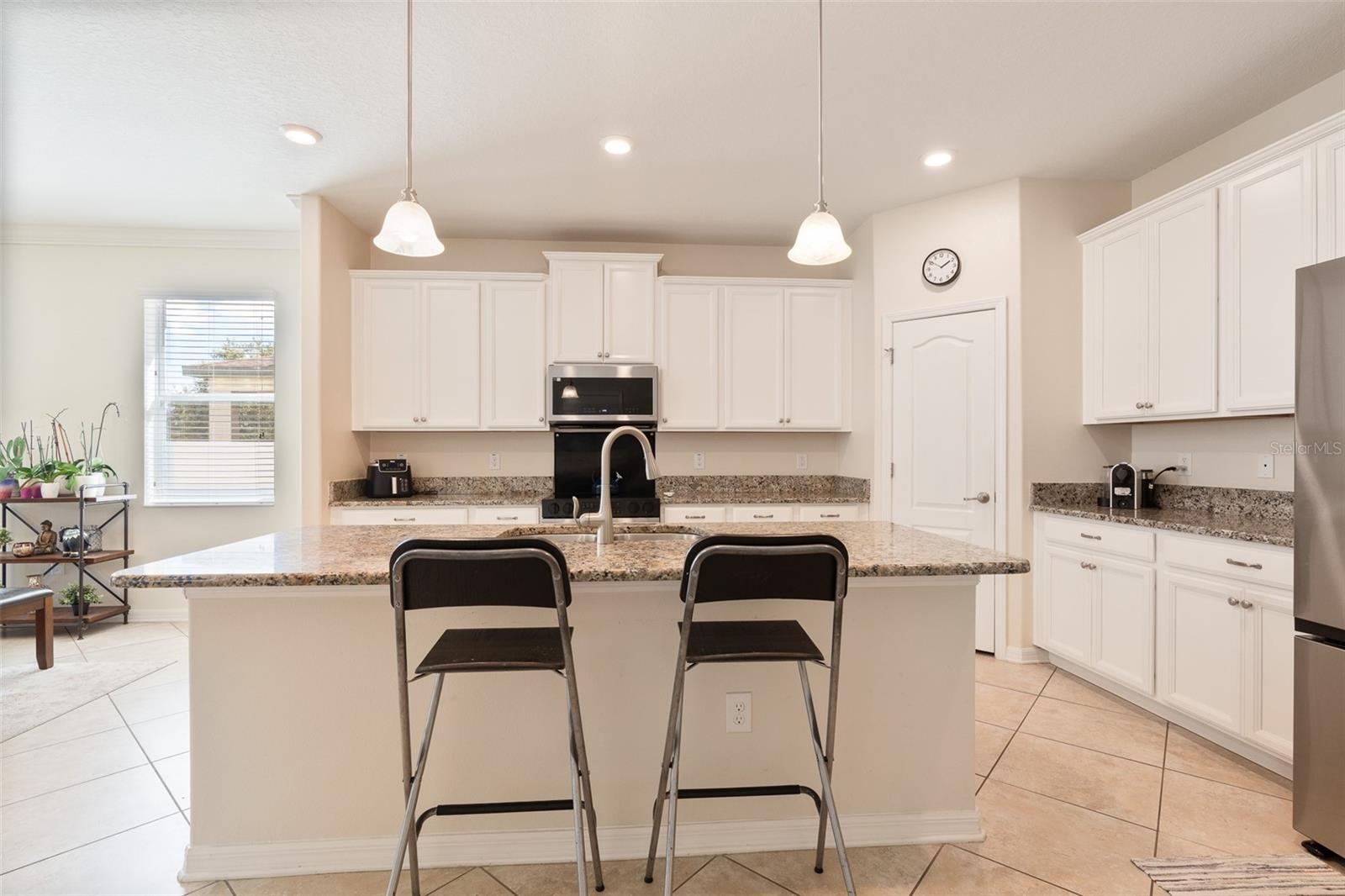 WINDEMERE SOUND PH 2 - Residential