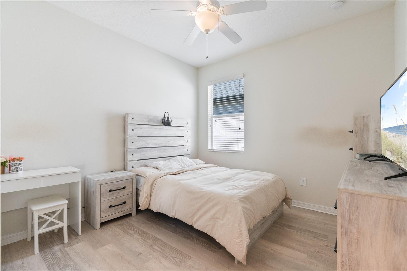 WINDEMERE SOUND PH 2 - Residential