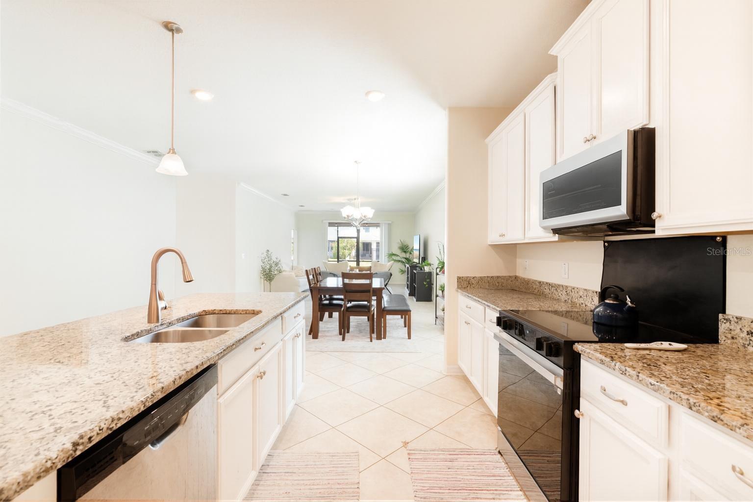 WINDEMERE SOUND PH 2 - Residential