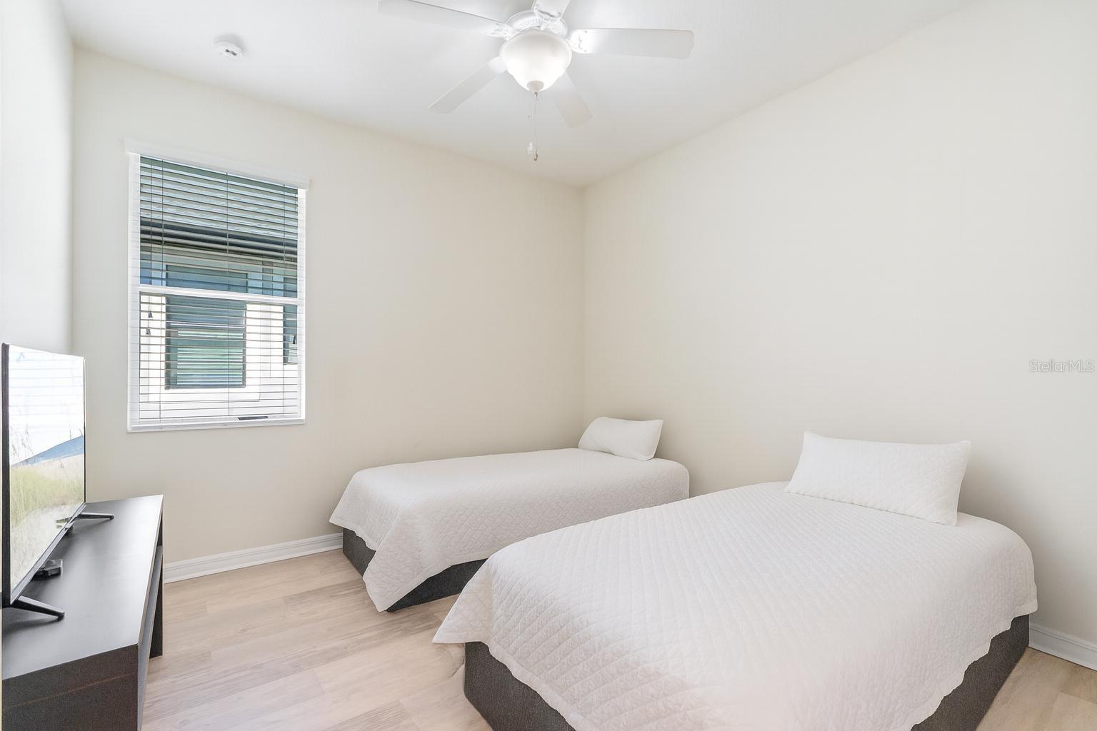 WINDEMERE SOUND PH 2 - Residential