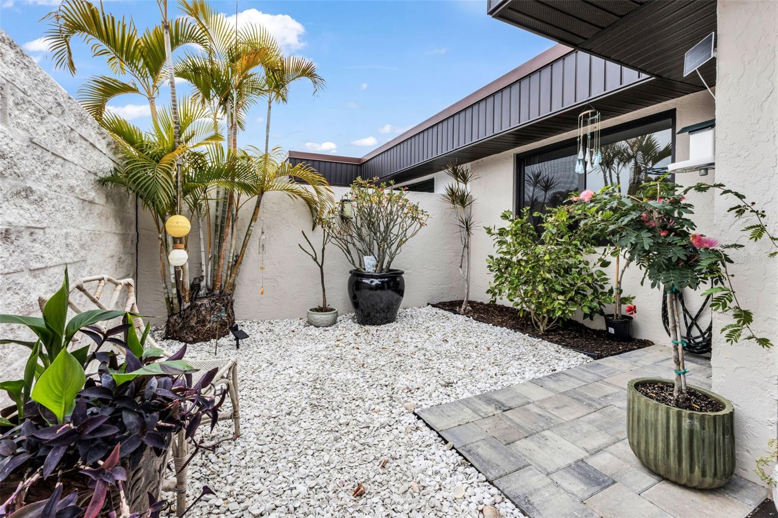 CEDARWOOD TERRACE BLDG 04 - Residential