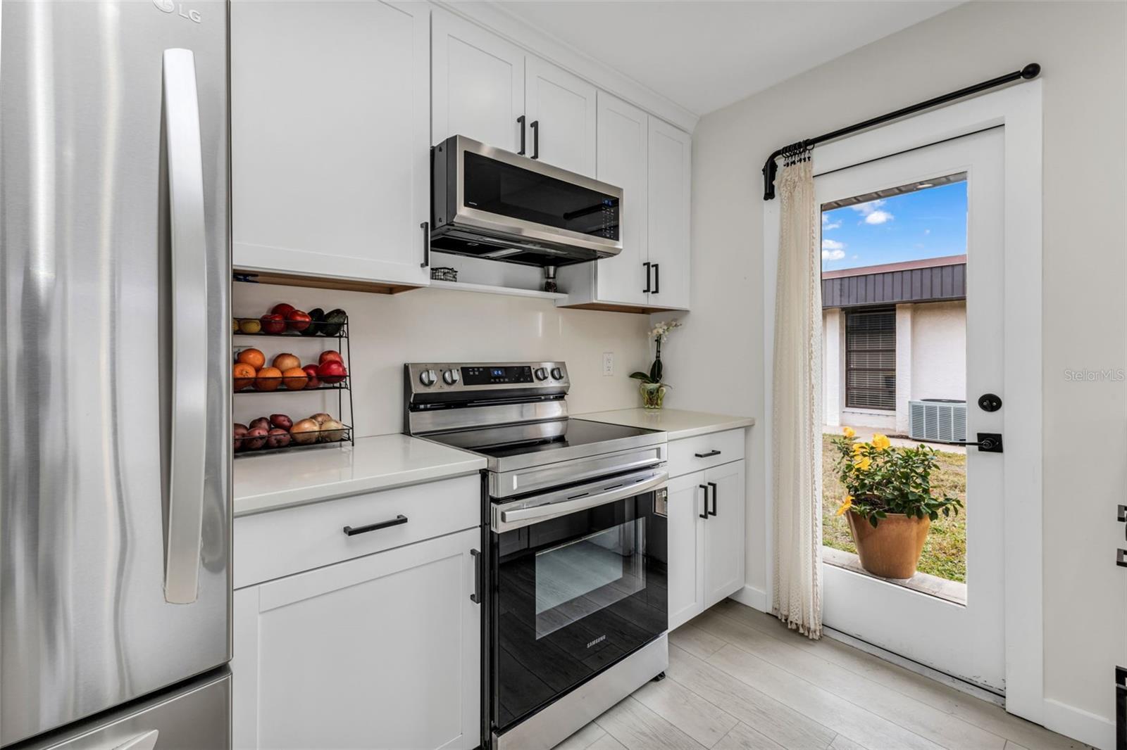 CEDARWOOD TERRACE BLDG 04 - Residential