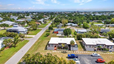 Photo of 232 W Henry Street, Punta Gorda, FL 33950 (MLS # C7522021)
