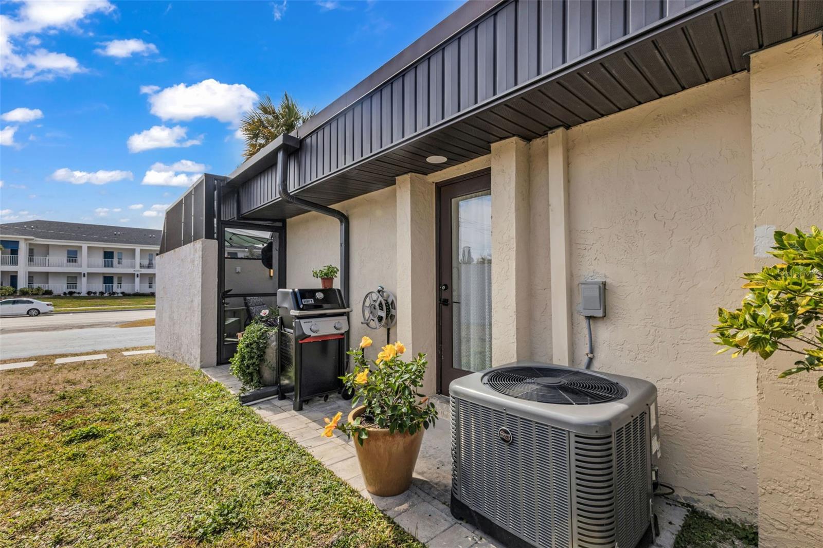 CEDARWOOD TERRACE BLDG 04 - Residential