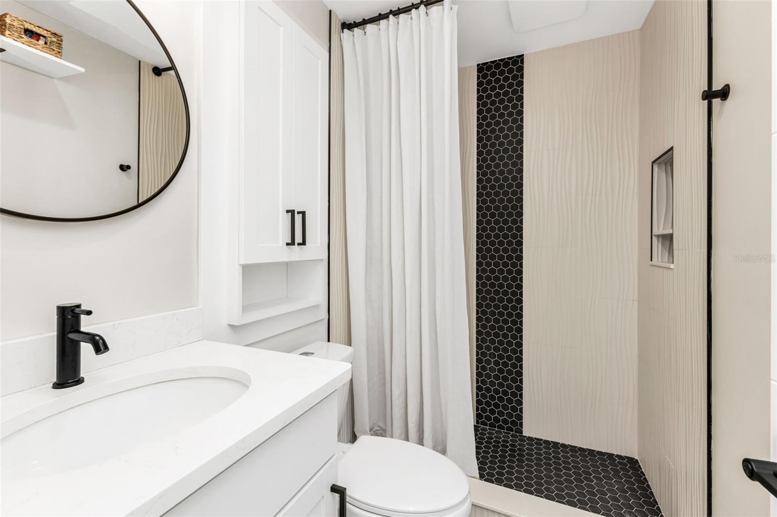 CEDARWOOD TERRACE BLDG 04 - Residential