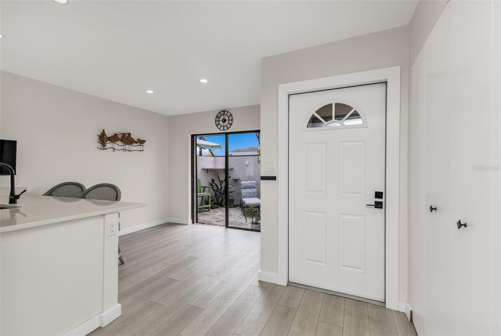 CEDARWOOD TERRACE BLDG 04 - Residential