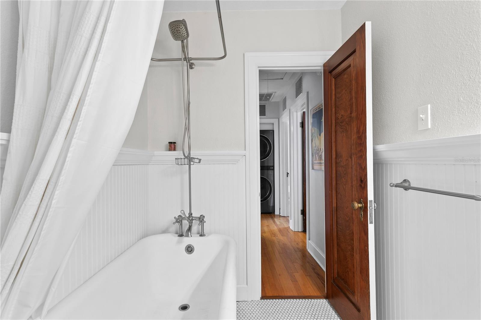 GREATER EUCLID PLACE - Residential