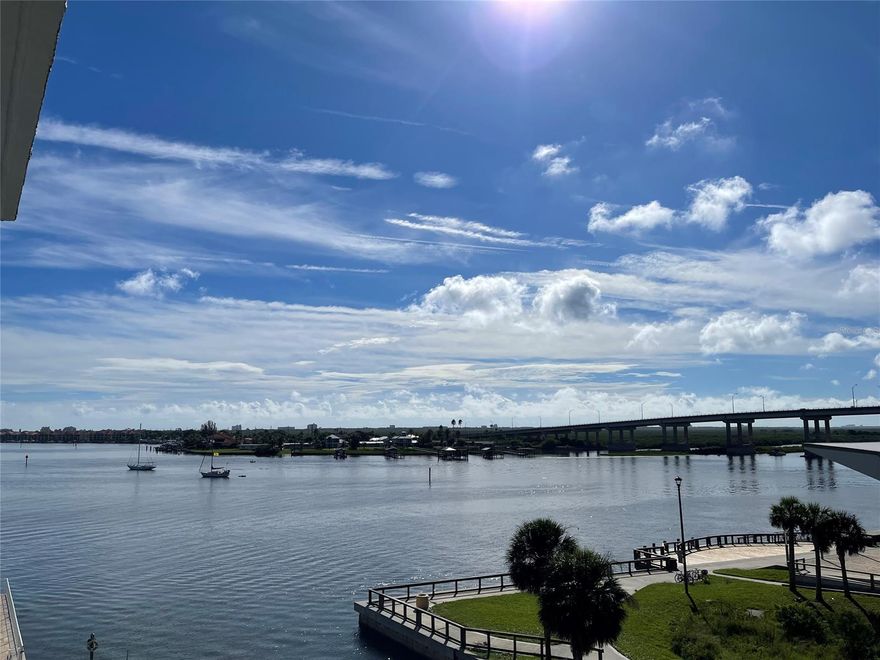 DIRECT INTRACOASTAL COMPLEX WITH BOAT SLIPS...AND FABULOUS WATER VIEWS FROM YOUR BALCONY!! 
2 BEDROOM 1-1/2 BATH. CENTRALLY LOCATED IN DOWNTOWN NEW SMYRNA. EASY WALK TO CANAL STREET, SHOPPING, AND ALL THE GREAT RESTAURANTS!! ;LocationDescription: Condo ;Water: City
