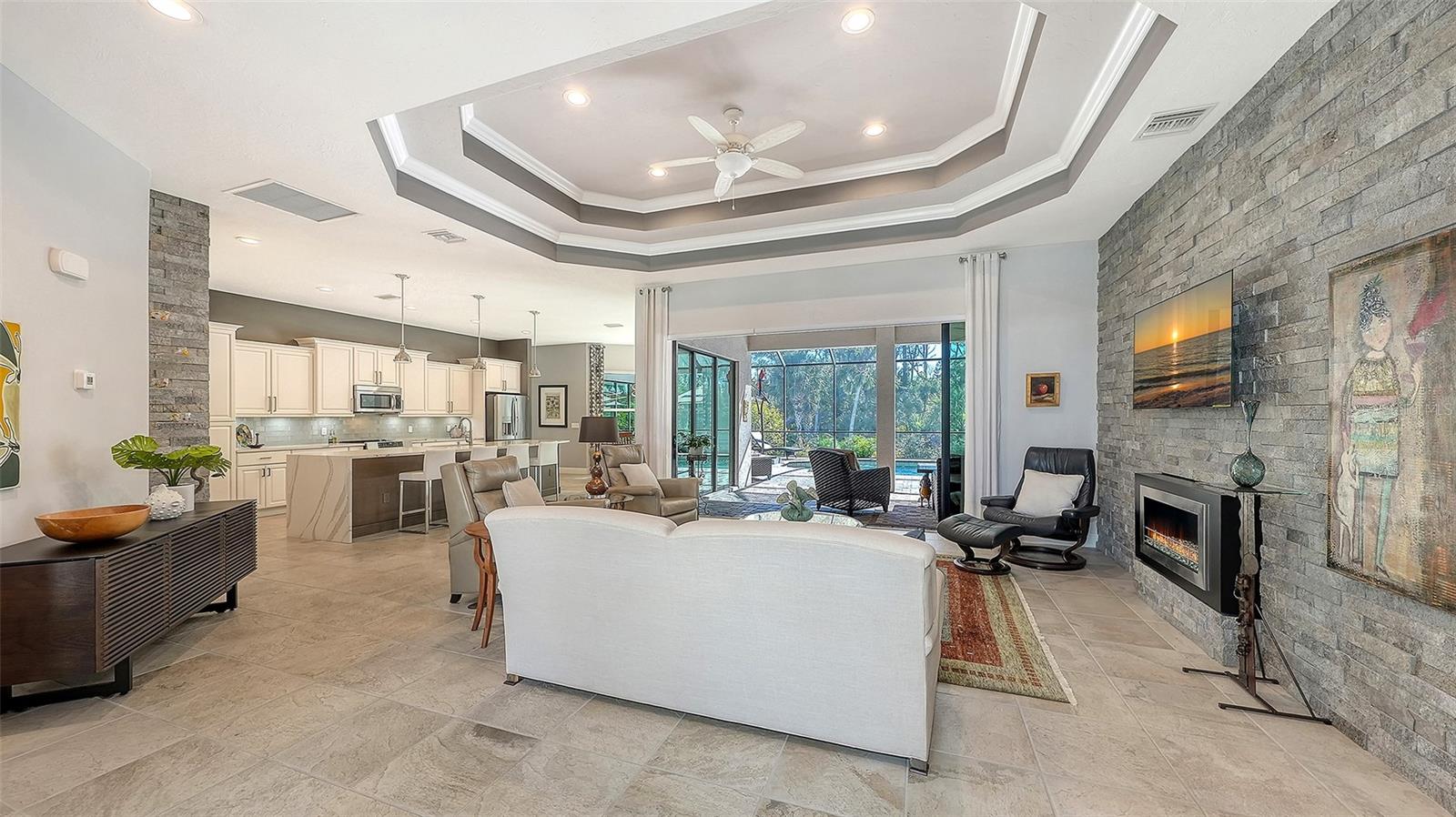 BLACKBURN RIDGE - Residential