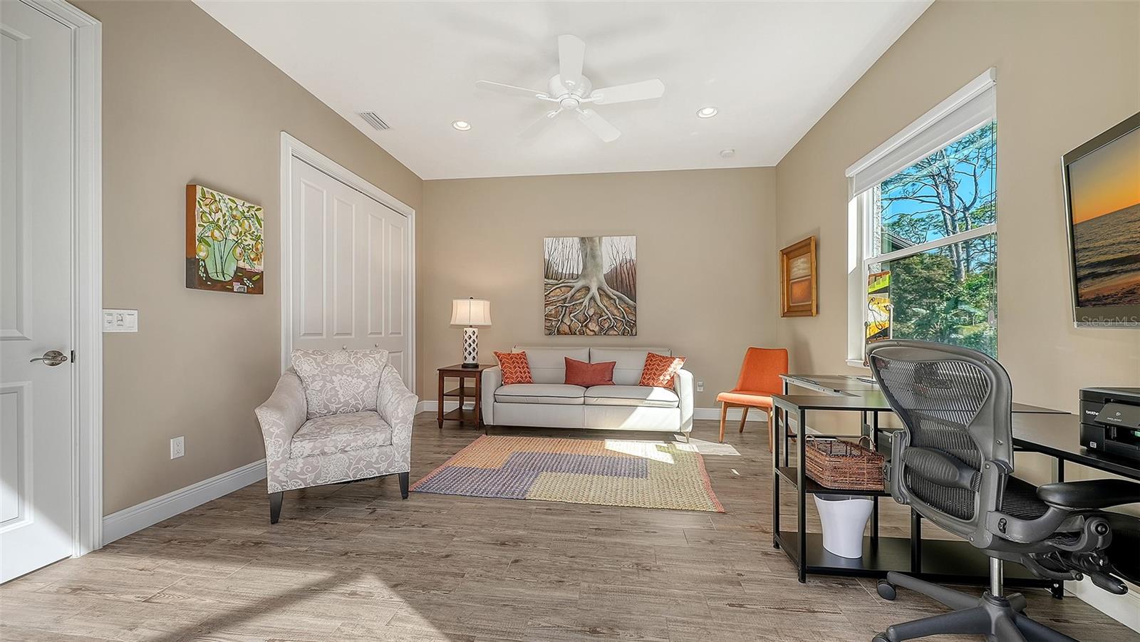 BLACKBURN RIDGE - Residential