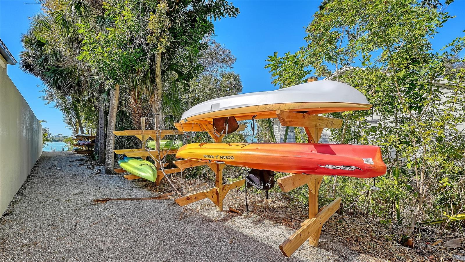 BLACKBURN RIDGE - Residential