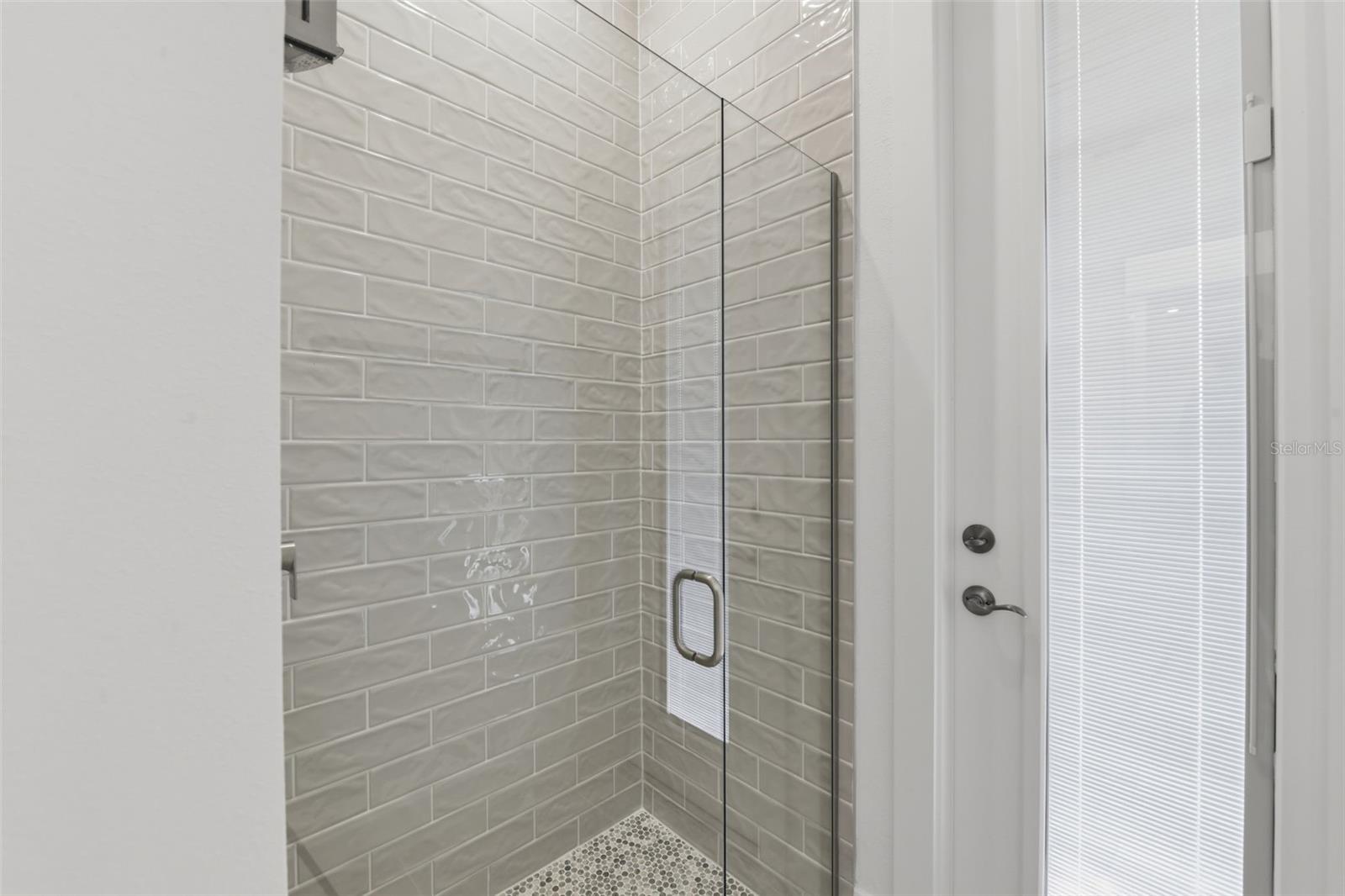 WATERSET WOLF CRK PH G1 & 30TH - Residential